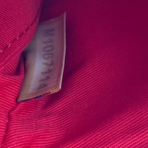 NWT Dooney & Bourke Tartan Large Zip Wristlet Red Color - Picture 8 of 11